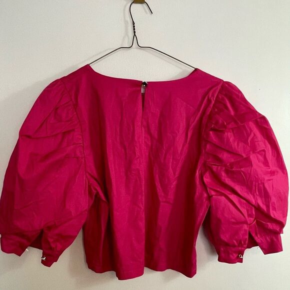 NWT Nasty Gal Sleeve It Out Puff Sleeve Cropped Blouse in Hot Pink - Picture 2 of 9
